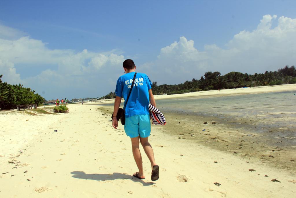 Rip Tide Vacation Inn, K.Guraidhoo Гурайдо Экстерьер фото